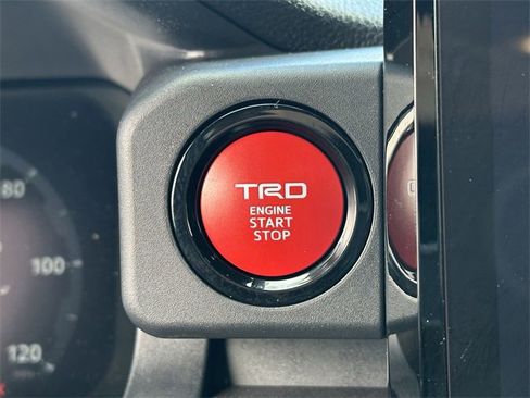 Certified 2025 Toyota Tacoma TRD Sport image 22