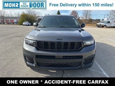 Used 2022 Jeep Grand Cherokee L Laredo image 2