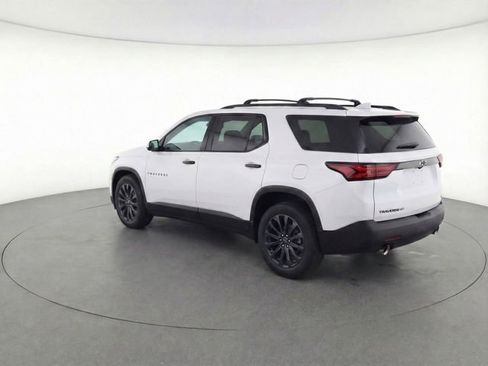 Used 2023 Chevrolet Traverse RS image 14
