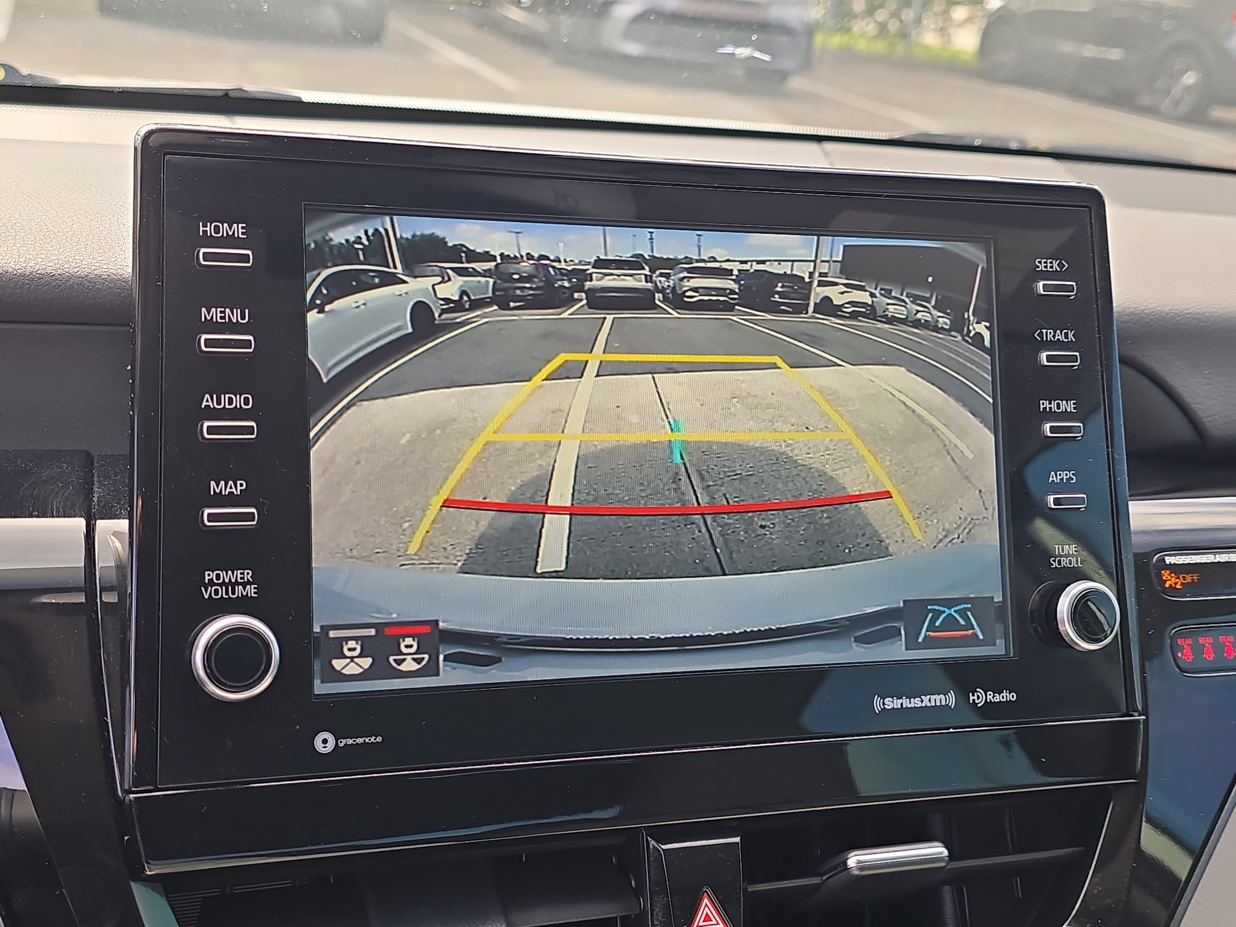 Used 2022 Toyota Camry SE w/ Audio Upgrade Package FWD image 24