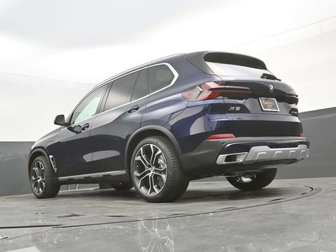 New 2026 BMW X5 xDrive50e AWD/4WD image 49
