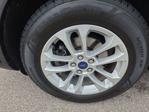 Used 2022 Ford Escape SE w/ Convenience Package image 11