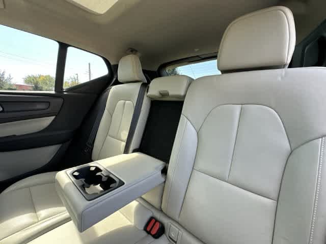 Used 2021 Volvo XC40 T5 Inscription w/ Climate Package AWD/4WD image 18