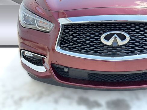 Used 2020 INFINITI QX60 Luxe w/ Essential Package FWD image 11