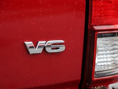 Used 2023 Toyota Tacoma SR image 10