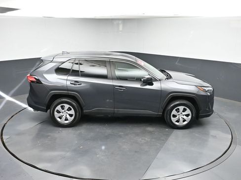 Used 2024 Toyota RAV4 LE image 40