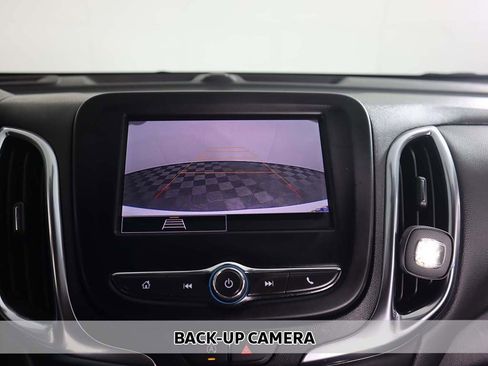 Used 2023 Chevrolet Equinox LT image 5