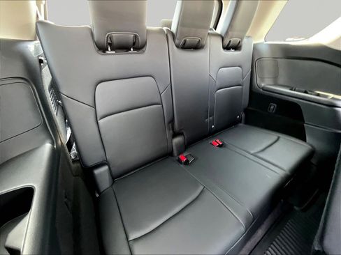 New 2026 Nissan Pathfinder SL AWD/4WD image 20