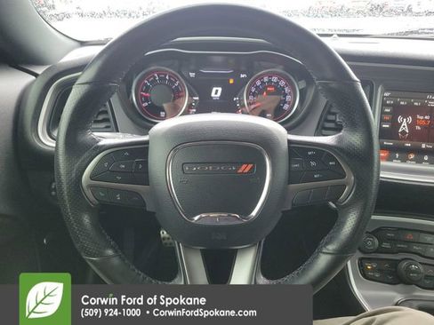 Used 2019 Dodge Challenger R/T Scat Pack w/ Driver Convenience Group image 22