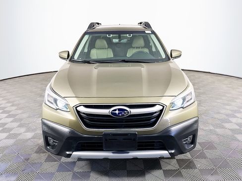 Used 2020 Subaru Outback Limited image 2