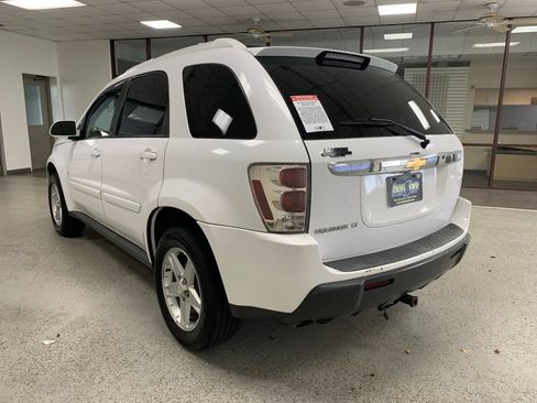 Used 2006 Chevrolet Equinox LT w/ LT Preferred Equipment Group FWD image 4
