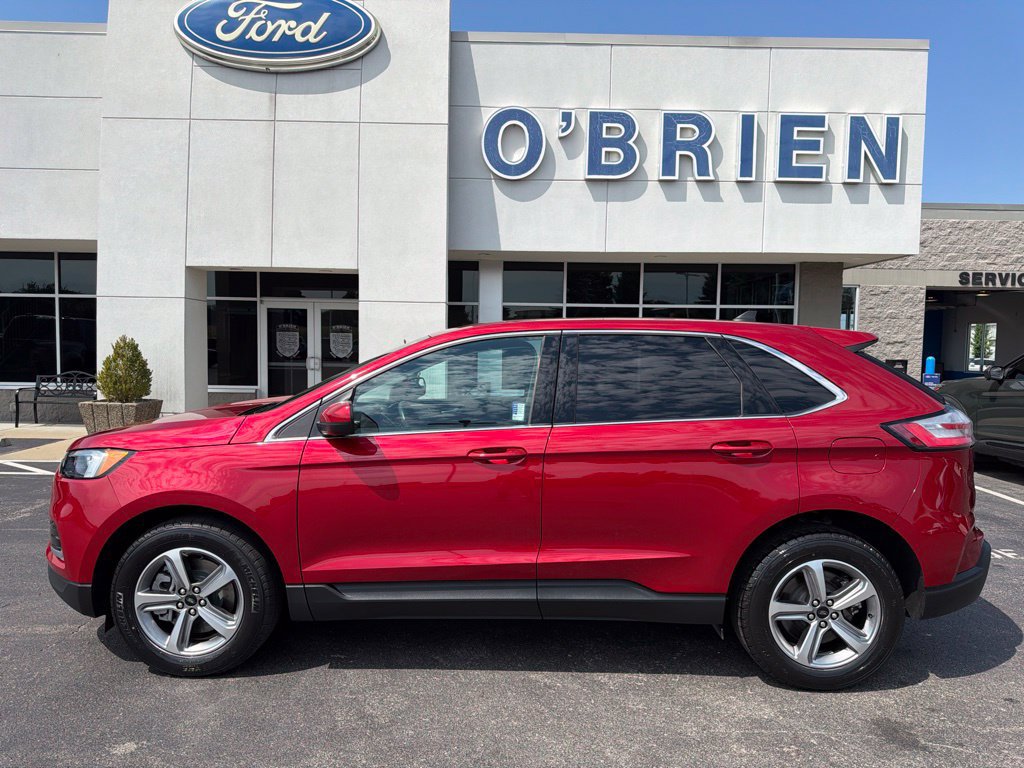 Used 2023 Ford Edge SEL w/ Convenience Package AWD/4WD image 2