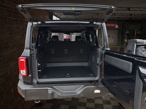 Used 2025 Ford Bronco Big Bend image 10