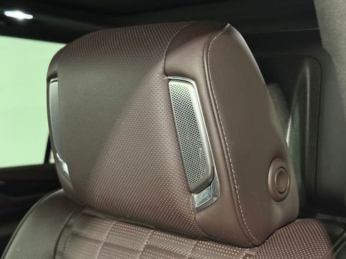 Certified 2023 Cadillac Escalade ESV Sport Platinum image 25