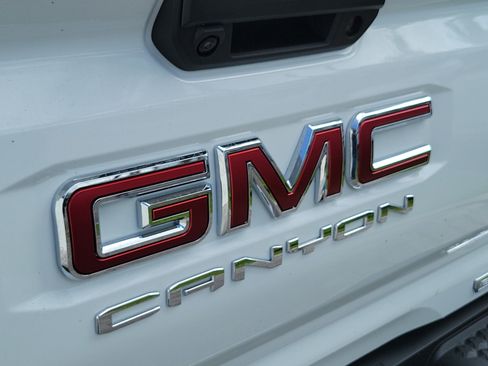 New 2026 GMC Canyon Elevation w/ Convenience Package RWD image 8