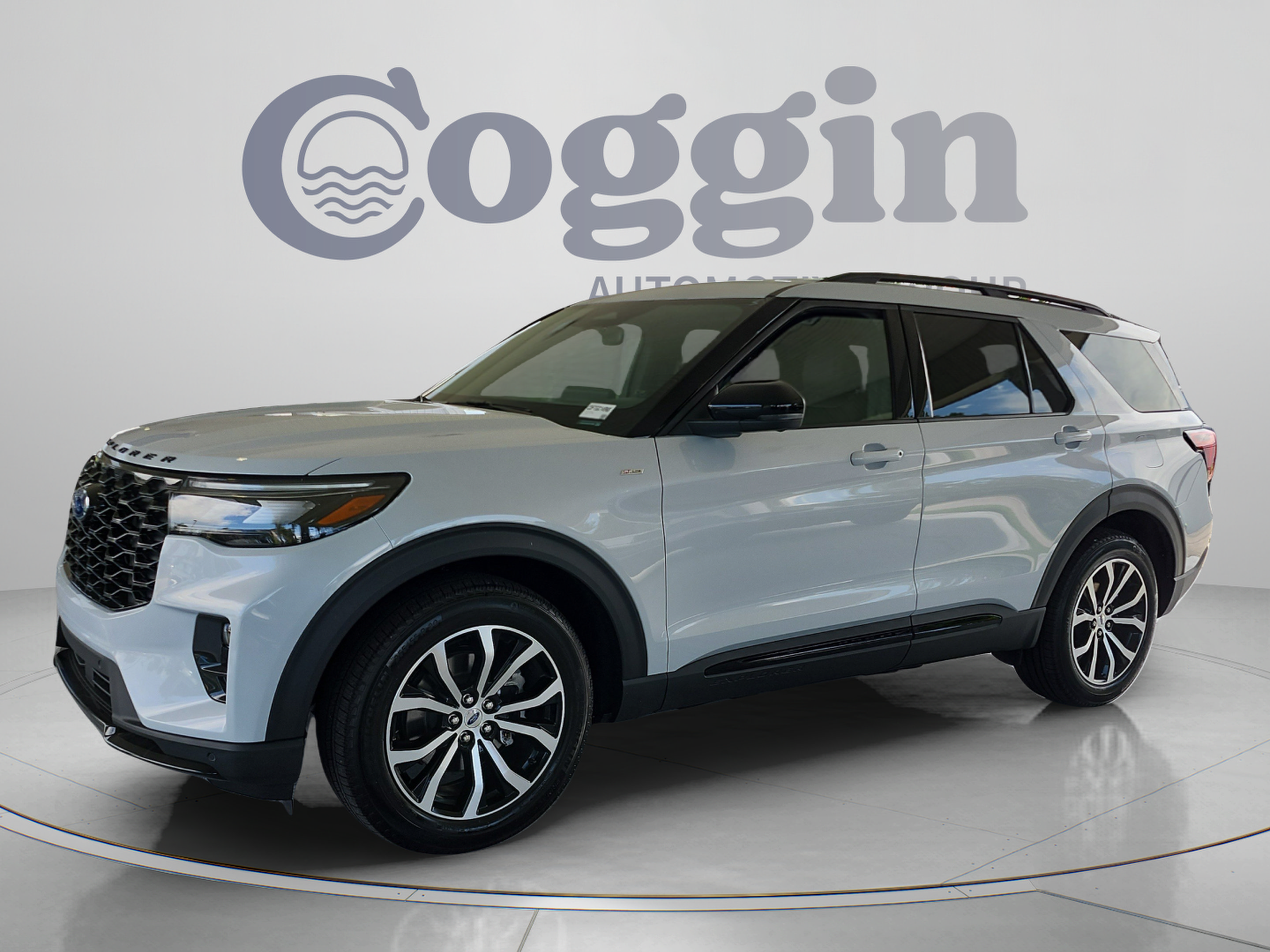 New 2026 Ford Explorer ST-Line w/ Premium Package RWD image 1