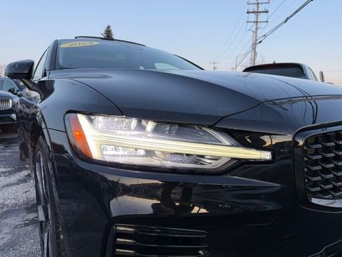 Certified 2024 Volvo S60 T8 Plus image 11