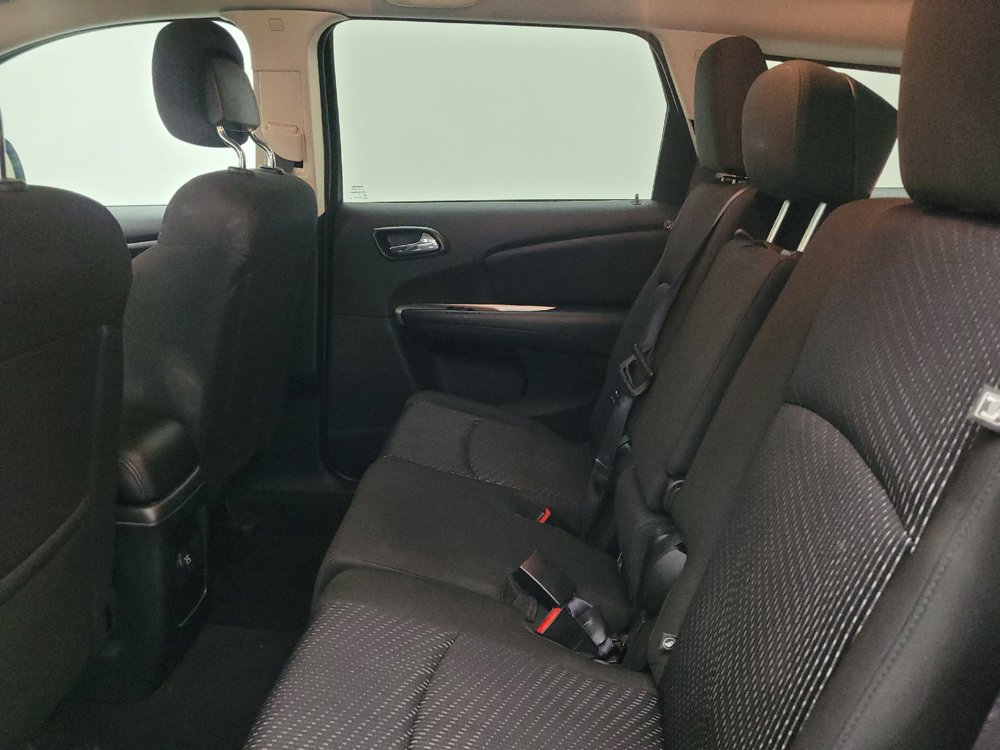 Used 2020 Dodge Journey SE FWD image 18