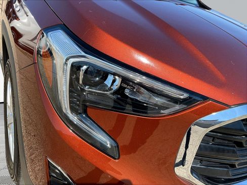 Used 2019 GMC Terrain SLE FWD image 31