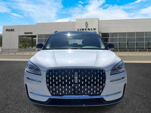 New 2026 Lincoln Corsair Reserve image 8