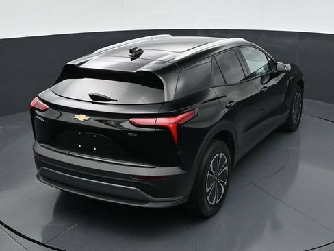 Used 2024 Chevrolet Blazer EV LT AWD/4WD image 32