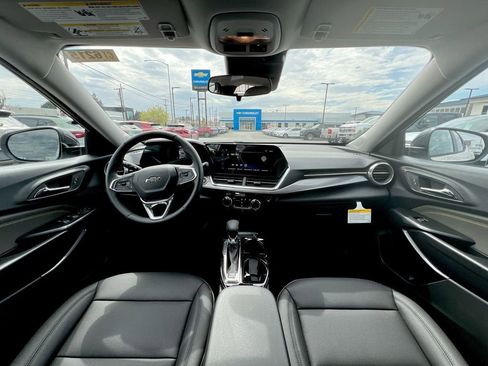 New 2026 Chevrolet Trax ACTIV w/ Driver Confidence Package FWD image 18