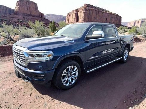 Used 2022 RAM 1500 Limited w/ Trailer Tow Group (B) AWD/4WD image 2