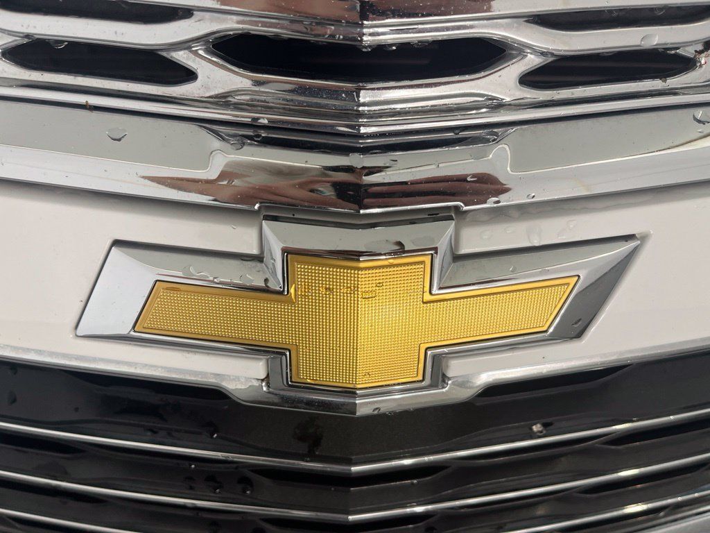 Used 2018 Chevrolet Malibu LT FWD image 33