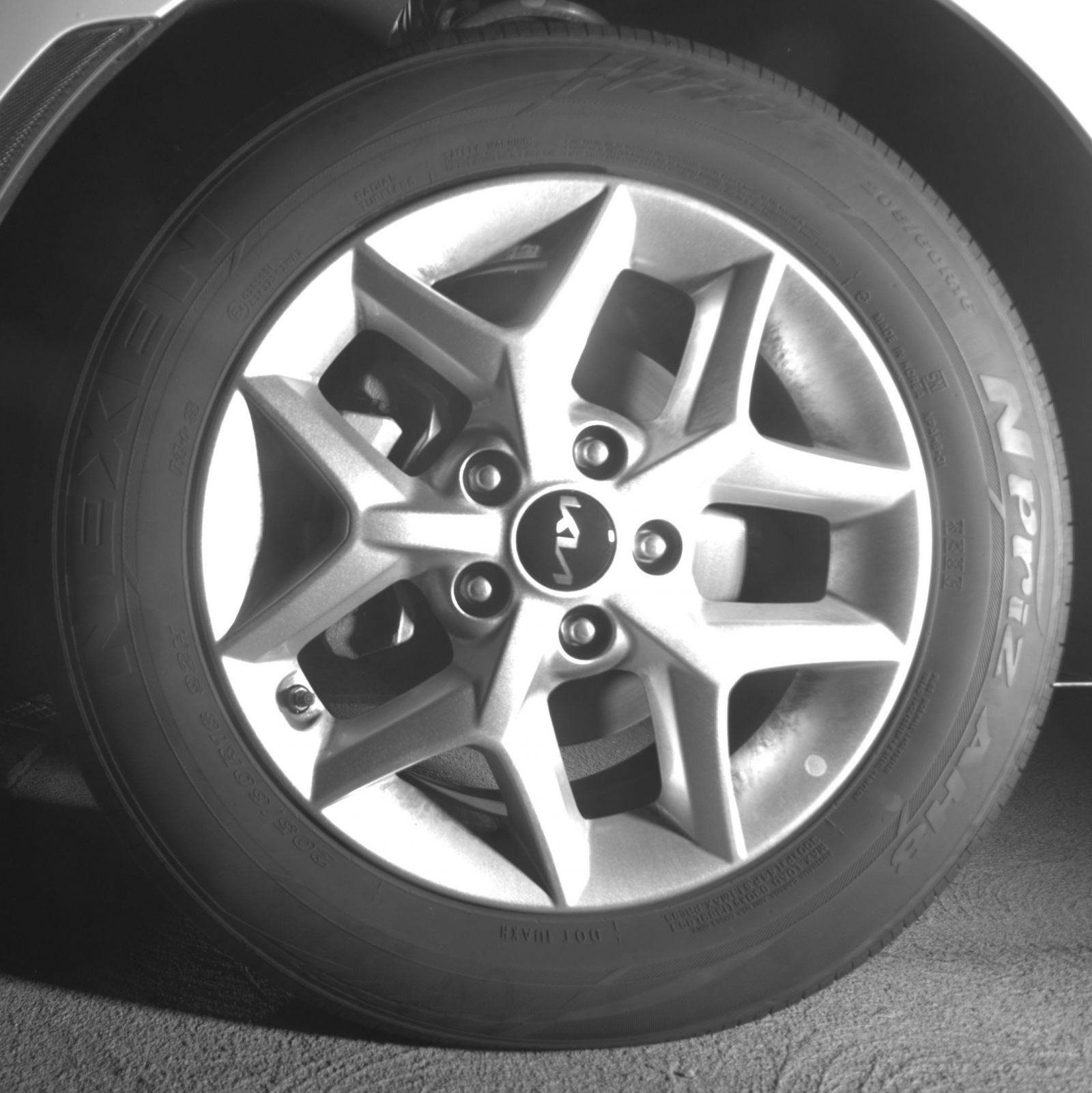 Used 2025 Kia Soul LX w/ LX Technology Package FWD image 14
