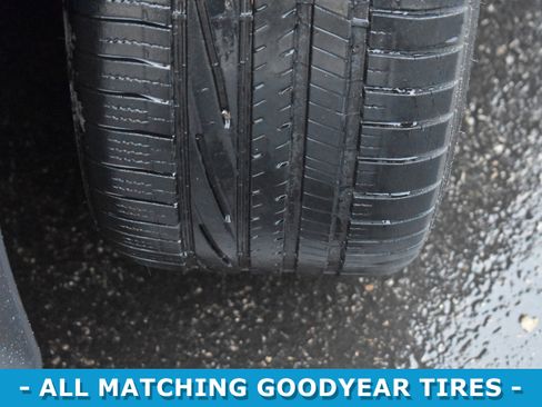 Used 2021 Dodge Challenger R/T w/ Blacktop Package image 31