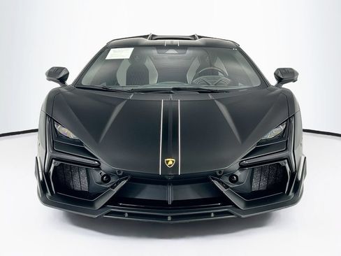 Used 2024 Lamborghini Revuelto AWD/4WD image 2