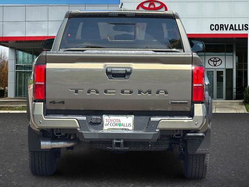 New 2026 Toyota Tacoma TRD Off-Road w/ TRD Off Road Upgrade Package AWD/4WD image 6