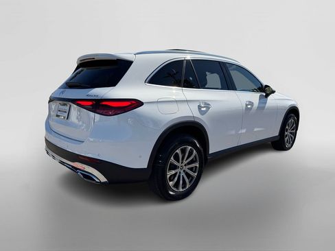 Certified 2026 Mercedes-Benz GLC 300 4MATIC image 5