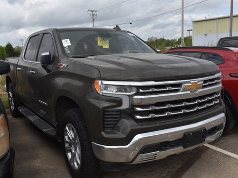 Used 2023 Chevrolet Silverado 1500 LTZ image 3