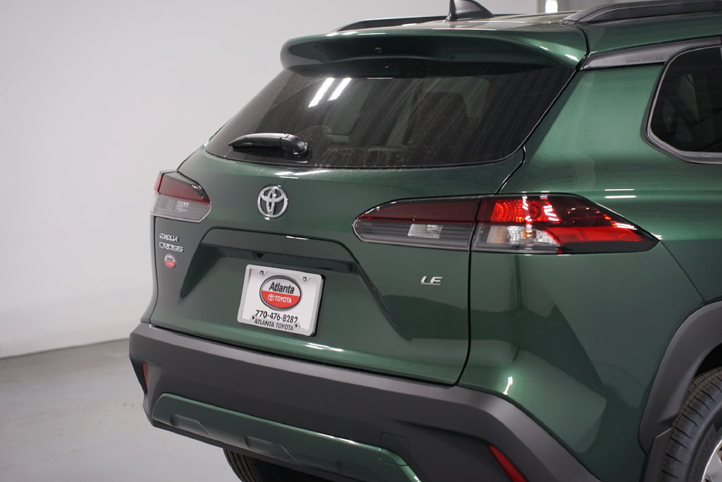 New 2026 Toyota Corolla Cross LE w/ Moonroof Package FWD image 9