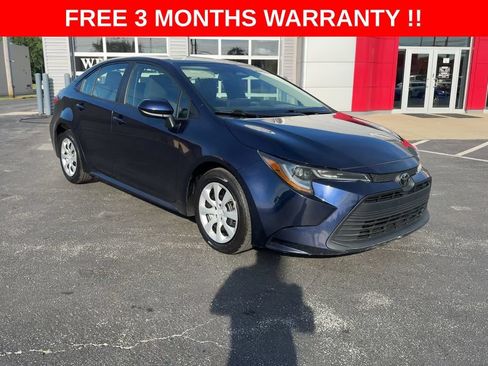 Used 2023 Toyota Corolla LE FWD image 2