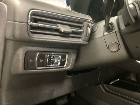 New 2025 Lincoln Corsair AWD w/ Equipment Group 101A image 16