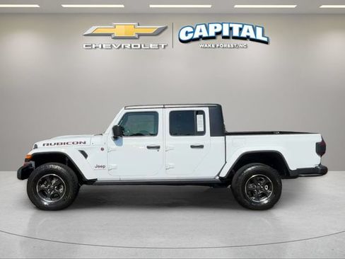 Used 2021 Jeep Gladiator Rubicon AWD/4WD image 2