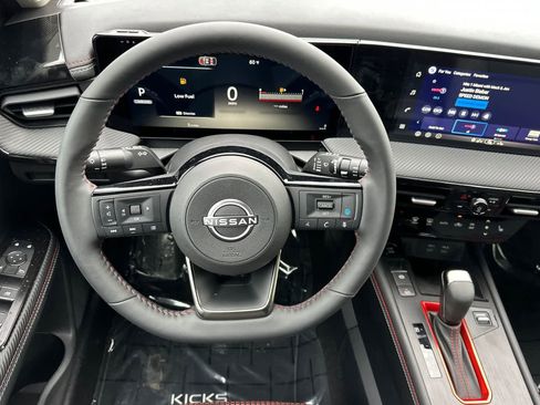 New 2026 Nissan Kicks SR AWD/4WD image 14
