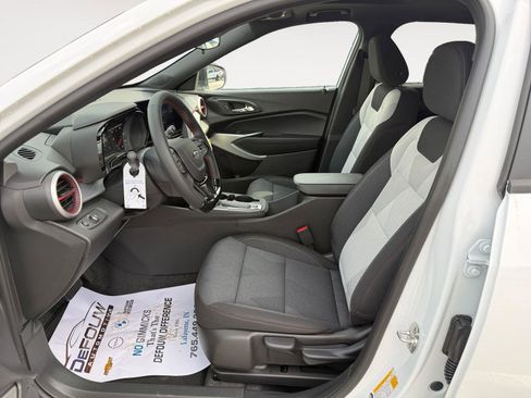New 2026 Chevrolet Trax RS image 10