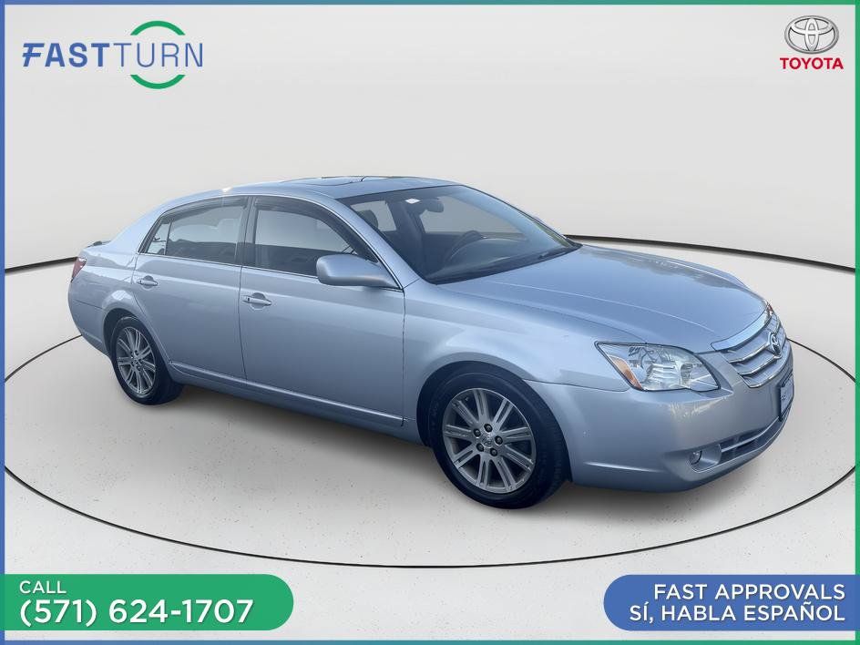 Used 2005 Toyota Avalon Limited FWD image 2