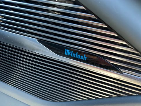 Used 2023 Jeep Grand Wagoneer Series III image 27