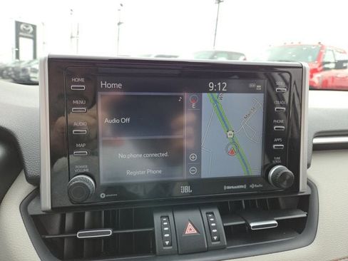 Used 2019 Toyota RAV4 Limited image 20