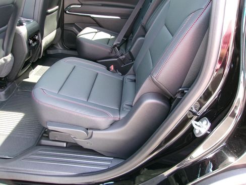 New 2026 Chevrolet Traverse Z71 AWD/4WD image 13