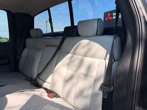 Used 2006 Lincoln Mark LT 4x4 image 14