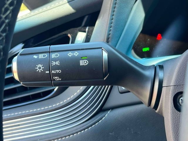 Used 2018 Lexus LS 500 F Sport w/ Accessory Package (Z1) AWD/4WD image 29