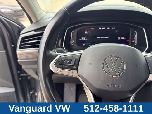 Used 2023 Volkswagen Jetta SEL FWD image 17