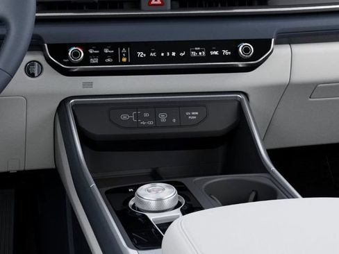 New 2026 Kia Carnival EX FWD image 23
