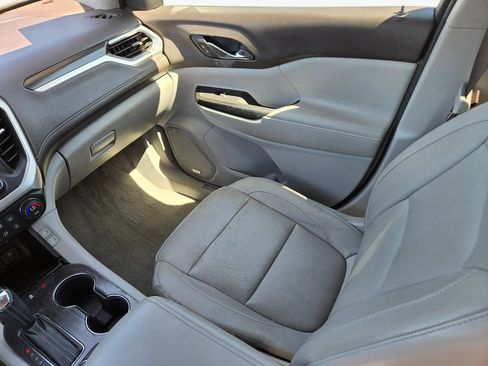 Used 2018 GMC Acadia SLT FWD image 21