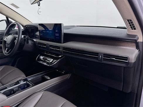 Used 2025 Lincoln Corsair Reserve w/ Equipment Group 202A image 50